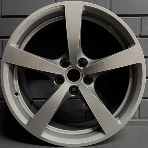 Покраска дисков R18 в светлый графит