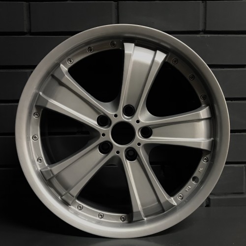 Покраска дисков R18 в серебро